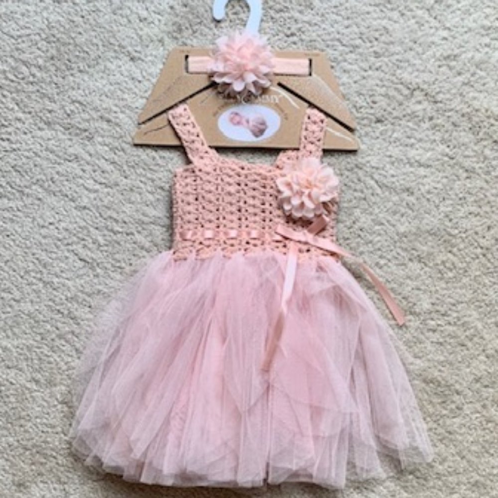 Elly & Emmy 0-6 month adorable tutu in dusty rose color w/headband. Brand New.